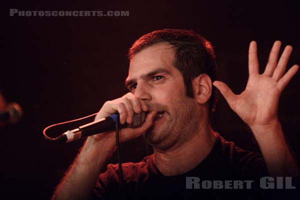 STANLEY KUBI - 2006-12-08 - PARIS - La Maroquinerie - 